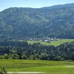 Komfortable Mit Herrlichem Bergblick By Interhome * רייט אים וינקל