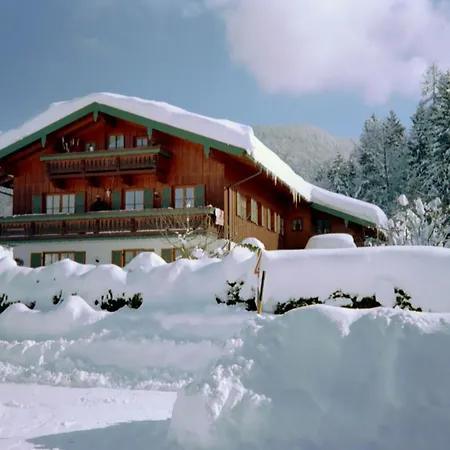 Komfortable Mit Herrlichem Bergblick By Interhome * Reit im Winkl