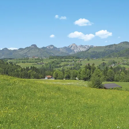 Komfortable Mit Herrlichem Bergblick By Interhome *