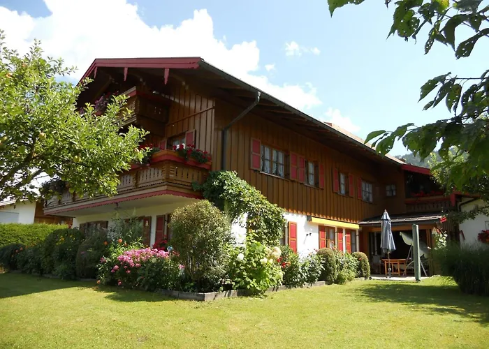 Komfortable Mit Herrlichem Bergblick By Interhome *